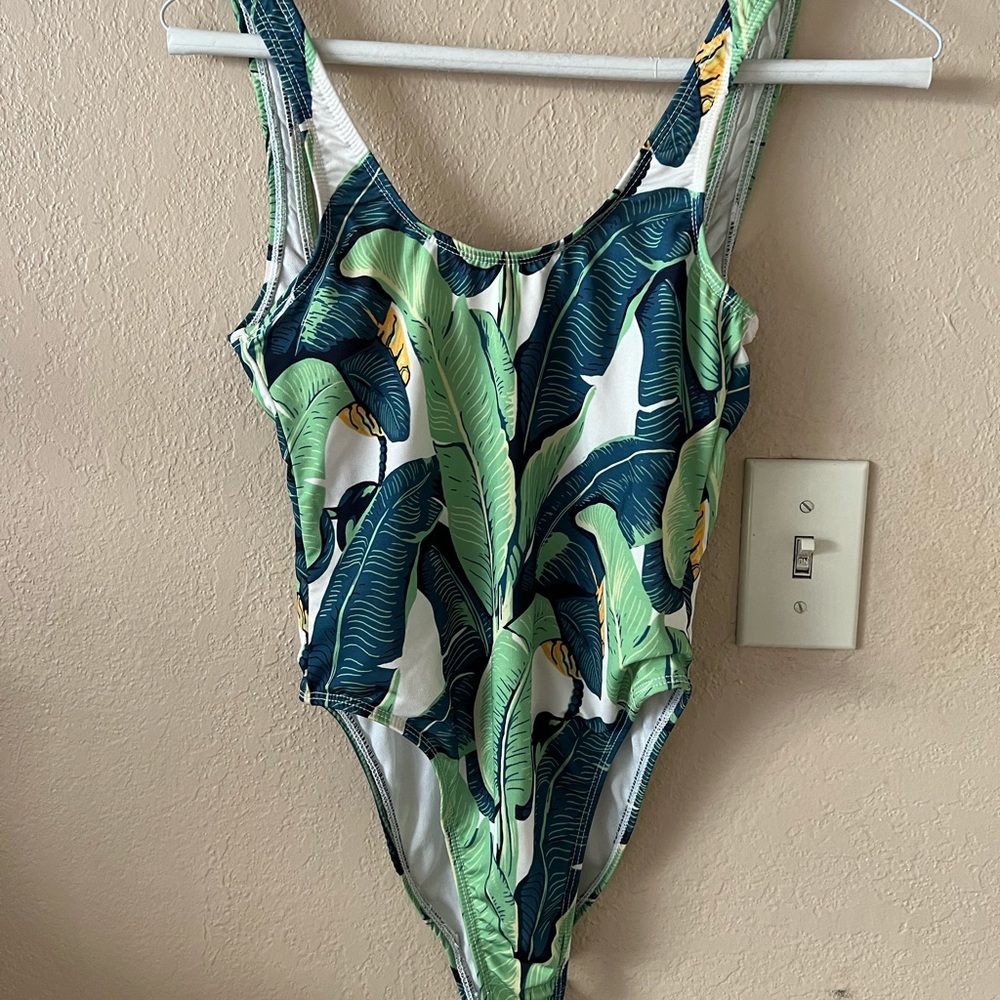 CHRLDR PALM PRINT ONE PIECE BANANA LEAF XS - Picture 6 of 7